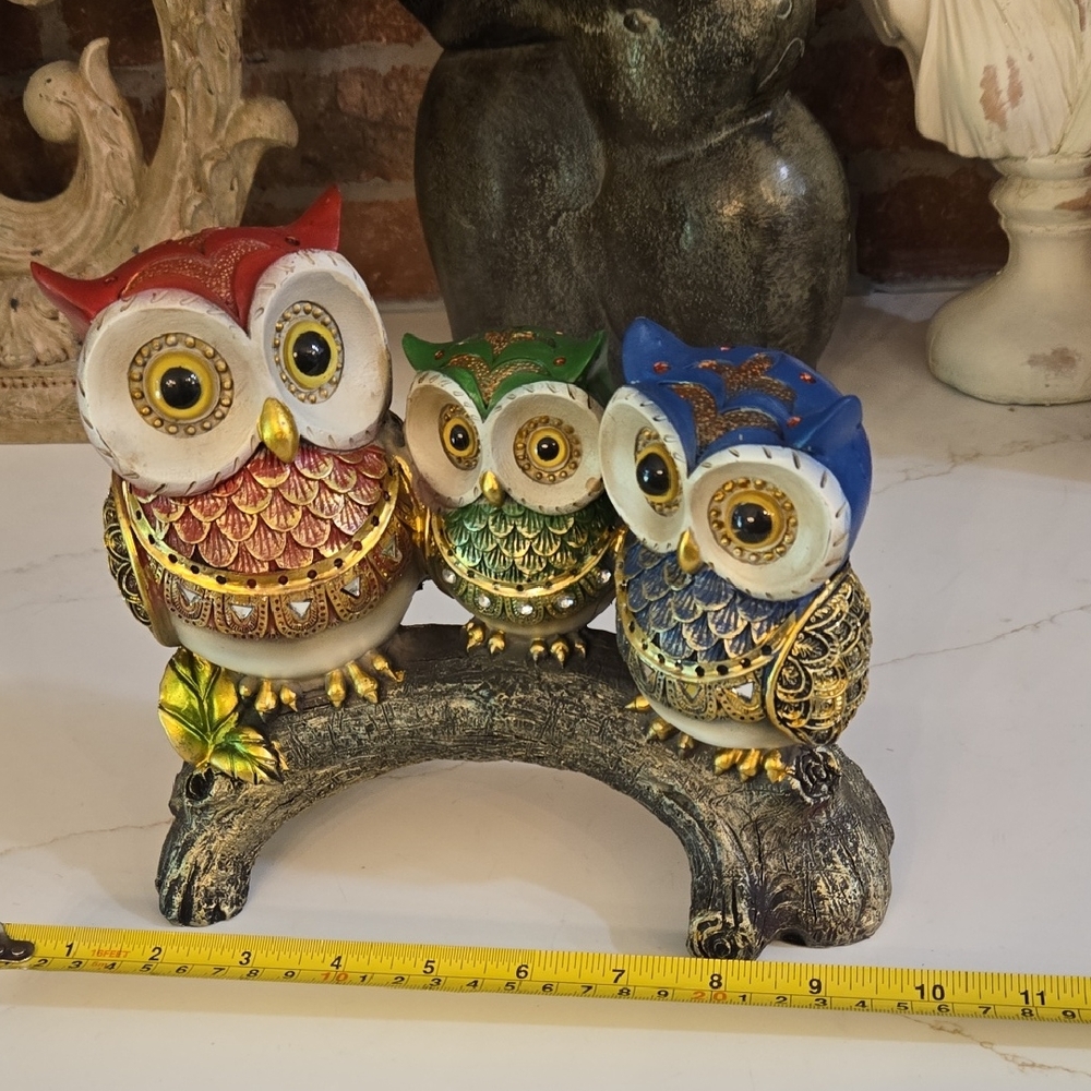 Source Unknown Multicolor Owl Figurine Set